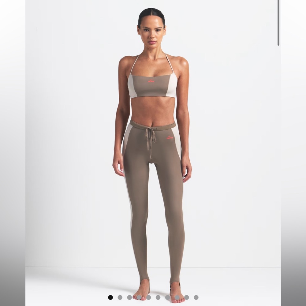 Skims Micro Scoop Bra High-Waisted 26" Stirrup Leggings with Drawcord Set